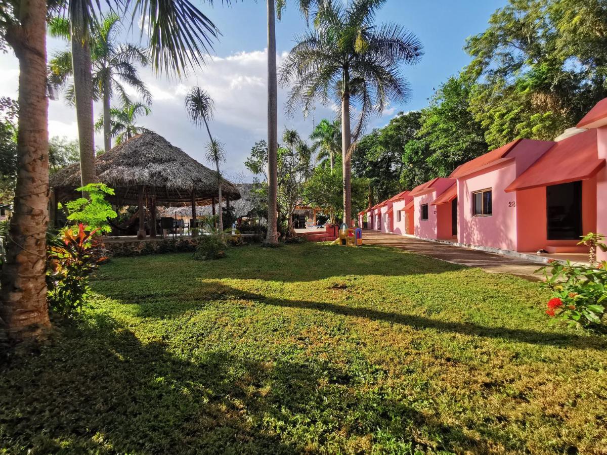 Hotel Doralba Inn Chichen المظهر الخارجي الصورة