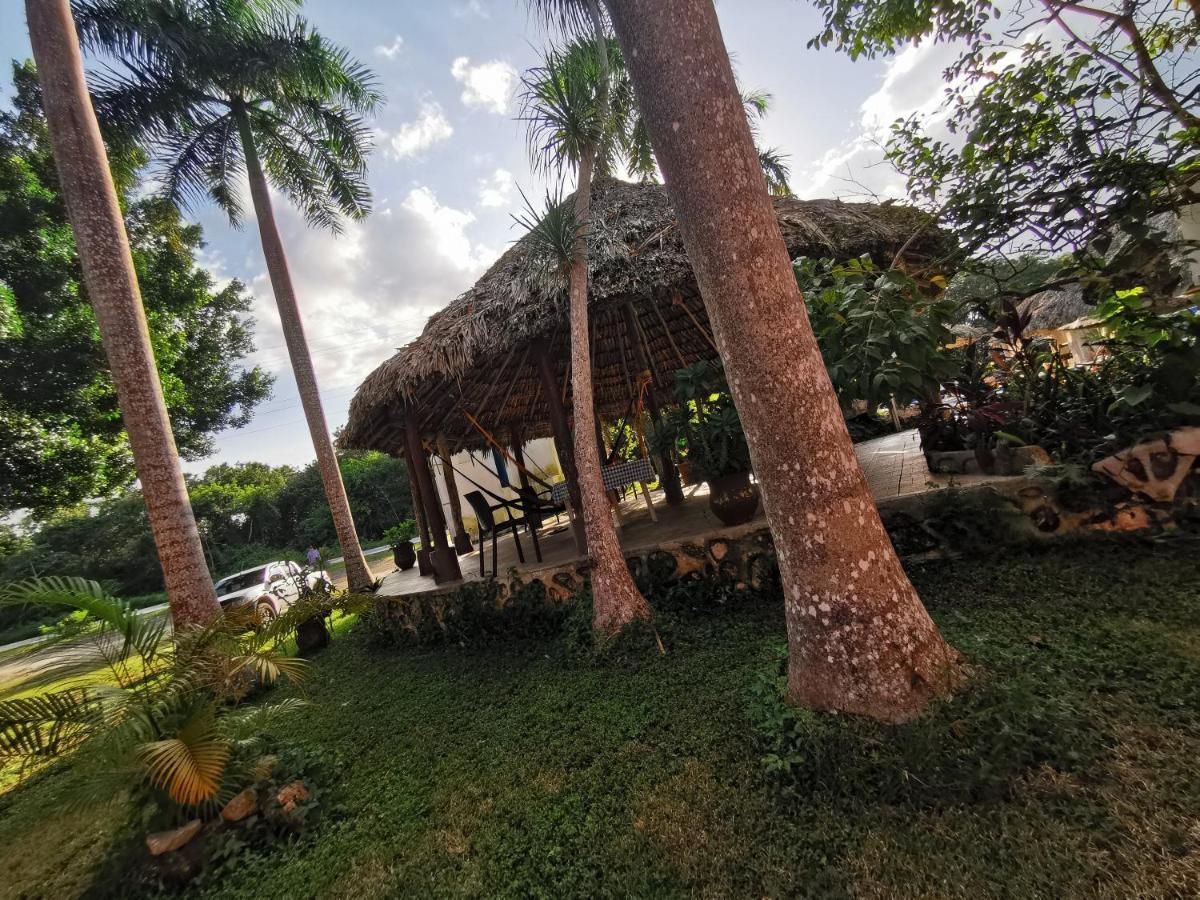 Hotel Doralba Inn Chichen المظهر الخارجي الصورة
