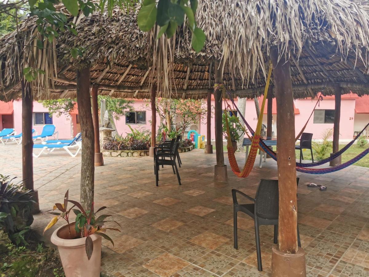 Hotel Doralba Inn Chichen المظهر الخارجي الصورة