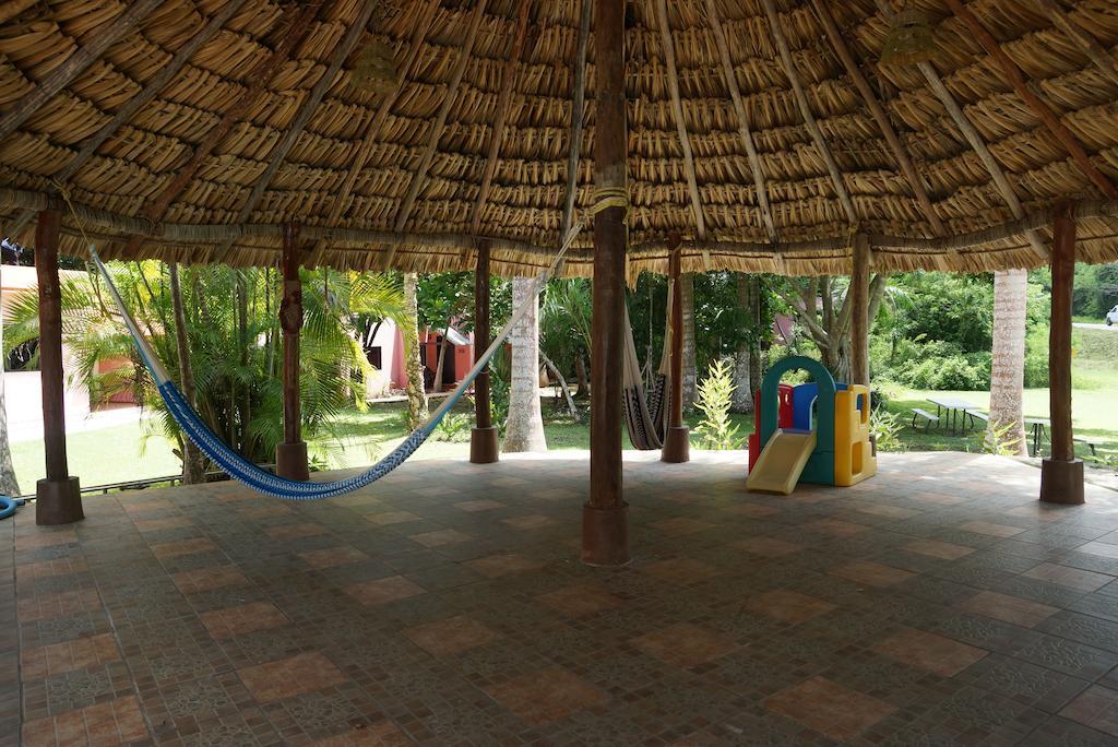 Hotel Doralba Inn Chichen المظهر الخارجي الصورة
