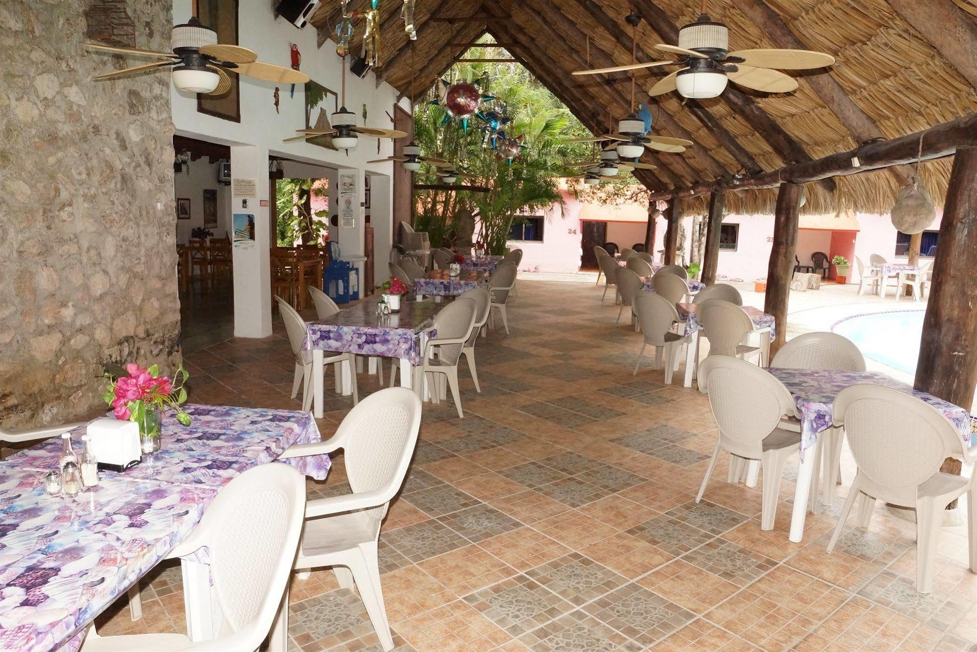 Hotel Doralba Inn Chichen المظهر الخارجي الصورة